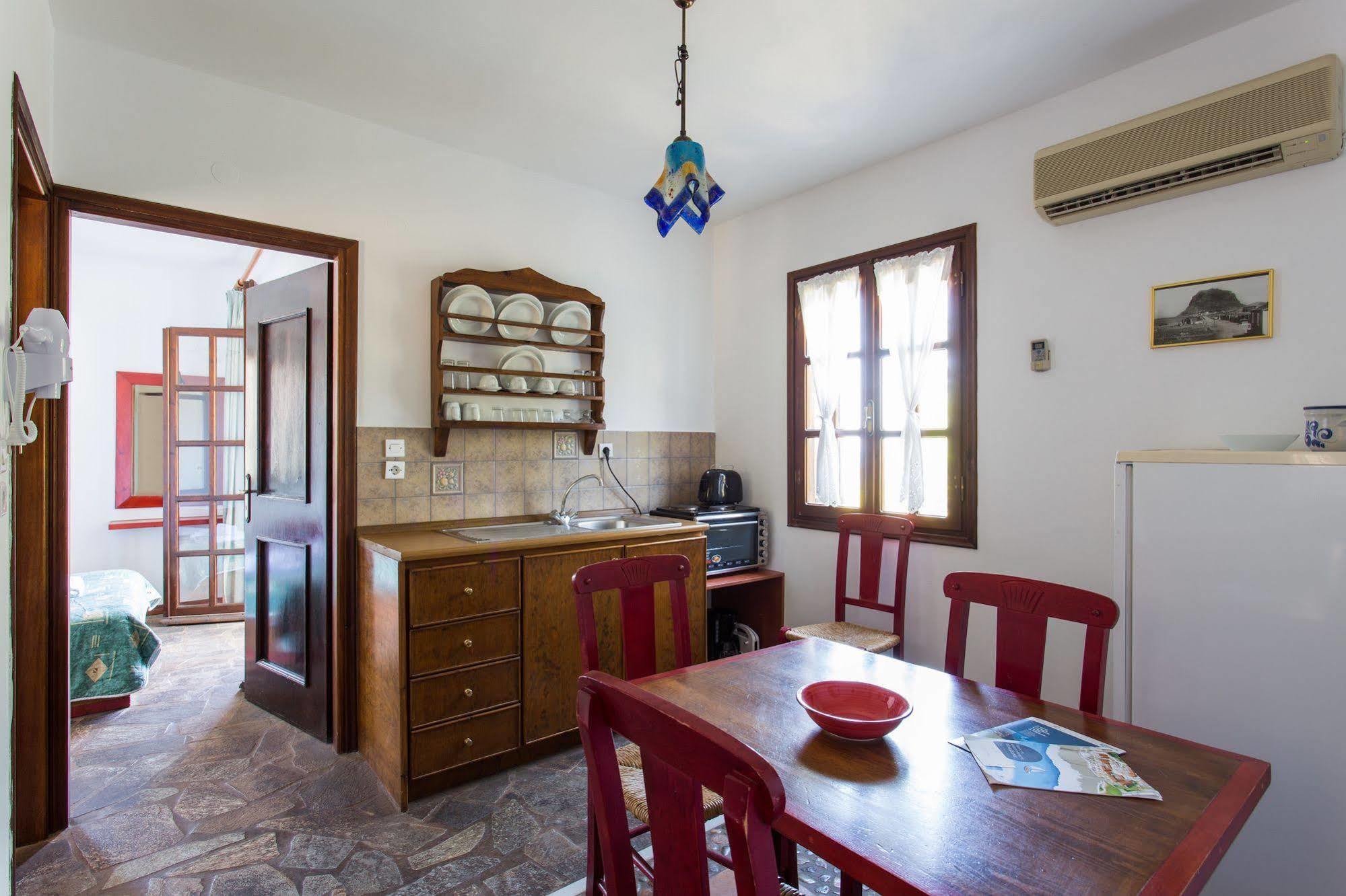 Monemvasia Village Ngoại thất bức ảnh